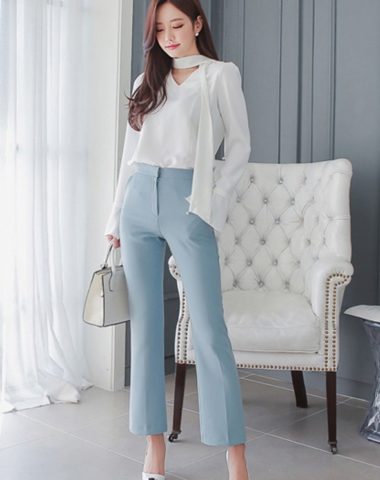 SU0007 : Áo sơ mi thắt nơ và Quần lửng công sở
