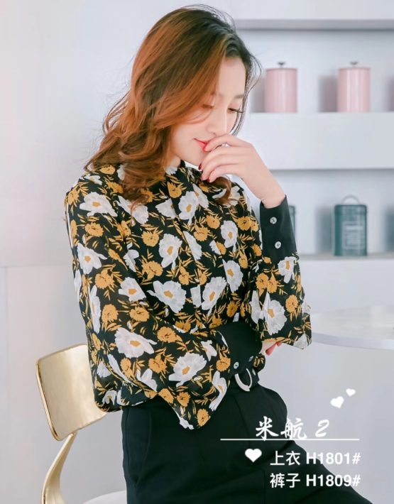 A1802 : Áo sơ mi voan hoa dài tay thụng cổ 3 phân