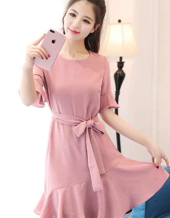 AV18 Váy voan xòe đuôi cá tay loe thắt đai eo