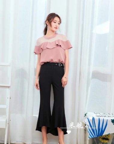 A1816 : Áo voan bèo phối chấm bi hở vai dễ thương
