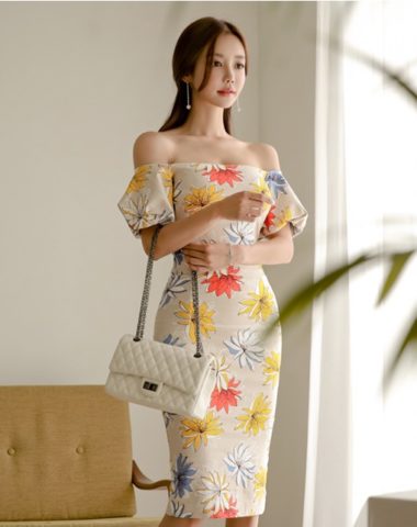 D1869 : Đầm hoa ôm Hàn Quốc trễ hở vai kéo khóa sau