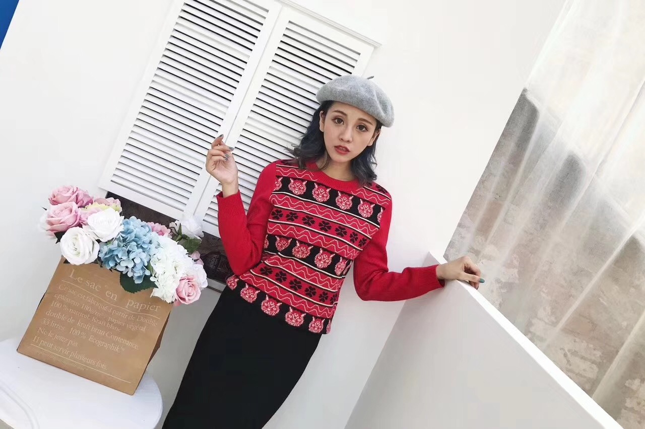 AL1828 : Áo len dệt kim thêu đầu hổ nhỏ sọc ngang