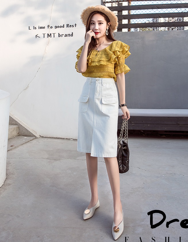 CV1912 : Chân váy denim trắng 2 túi hộp trước