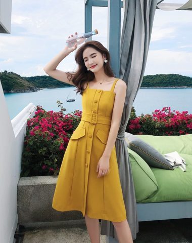 D1927 : Đầm 2 dây xòe viền nút thắt đai eo
