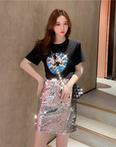 D1997 : Set bộ áo thun + Chân váy chữ A đính sequin