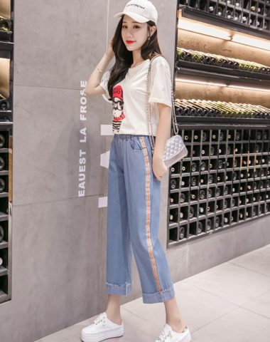 Q202 : Quần lửng ống rộng HQ lật gấu viền sọc thể thao