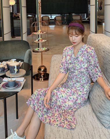 D216 : Váy voan hoa xòe đuôi cá rút dây giữa