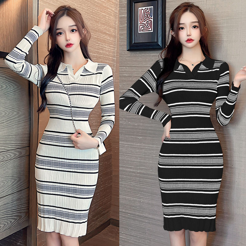 DL219 : Đầm len dệt kim sọc kẻ HQ ôm cổ bẻ