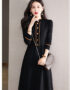 DL220 : Đầm len dệt kim cashmere cổ 3 phân xòe đính nút trước ngực
