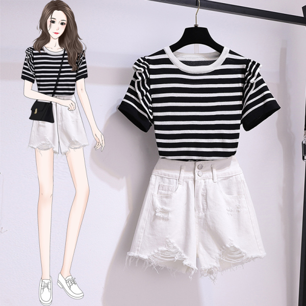 SB221: Set bộ áo thun sọc kẻ viền tay bèo + quần short denim rách