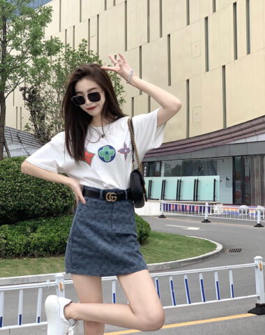 SB225 : Set bộ áo thun + chân váy denim ngắn dạo phố