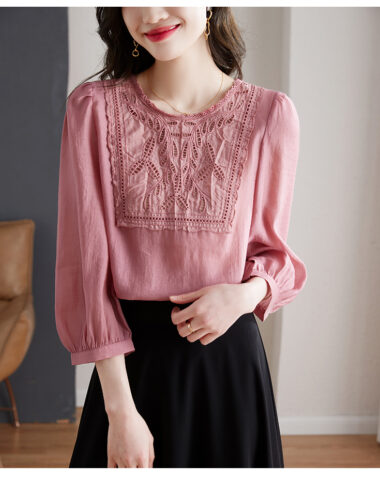 A343 : Áo sơ mi lụa tencel tay lửng ren hoa trước ngực