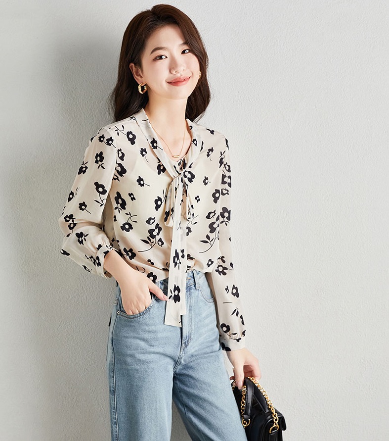 A347 : Áo sơ mi voan hoa HQ đơn giản cổ thắt nơ