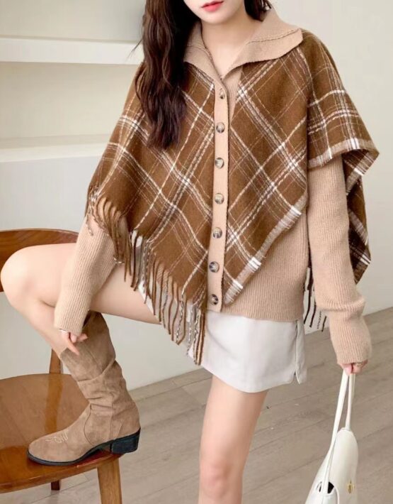 K280 : Áo khoác len dệt kim 2 lớp khăn choàng tua rua liền ngoài