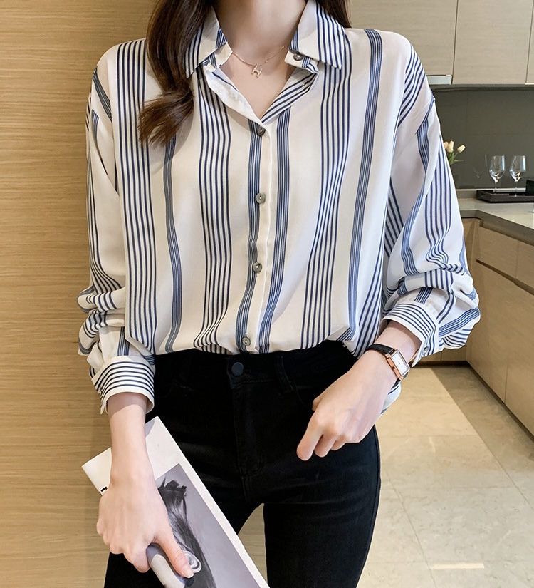 A399 : Áo sơ mi voan sọc kẻ dọc HQ dáng rộng