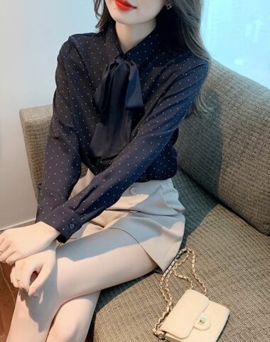 A421 : Áo sơ mi HQ chấm bi nhỏ cổ bẻ thắt nơ xinh xắn